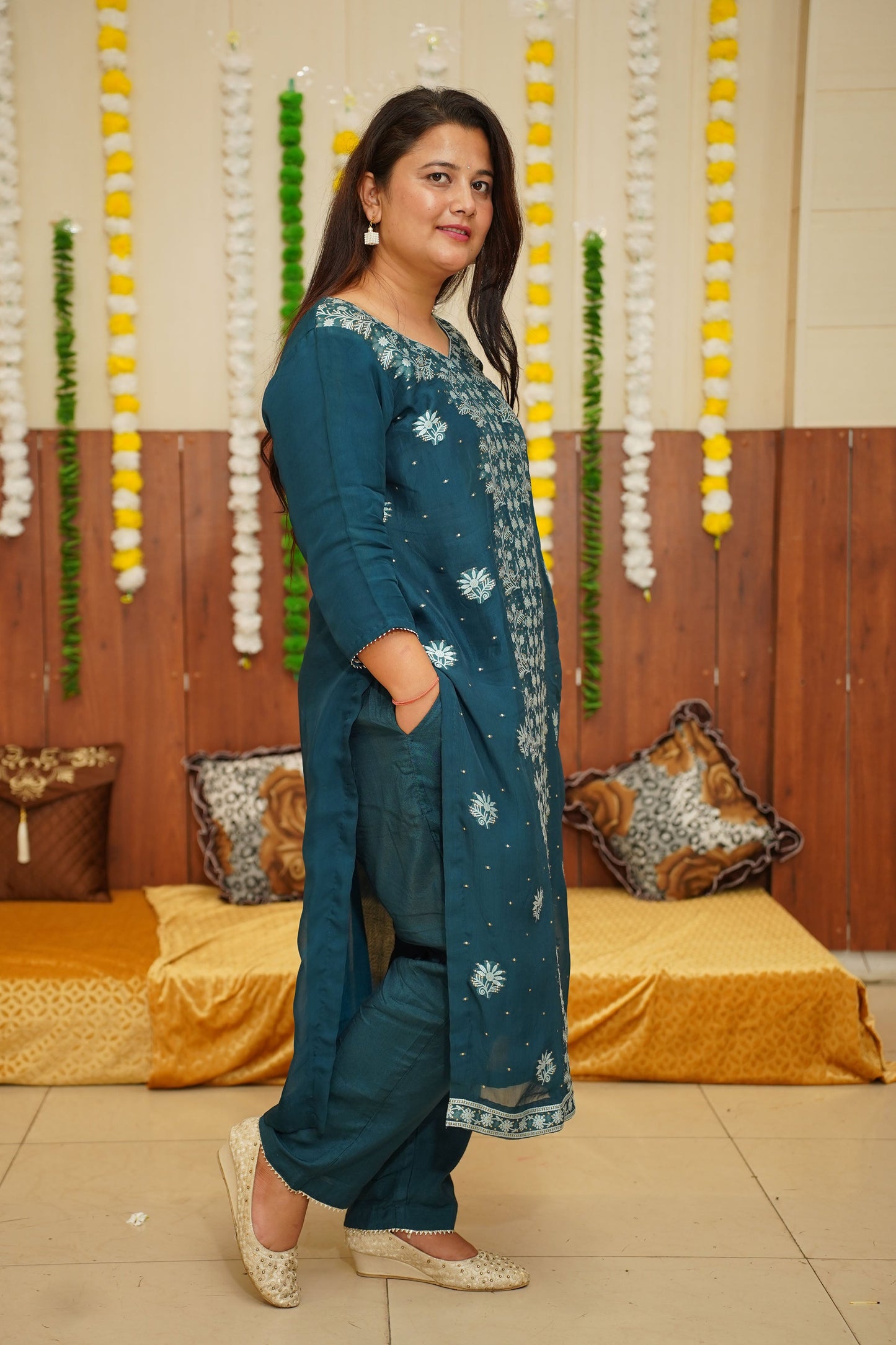 Party Wear Suits Online