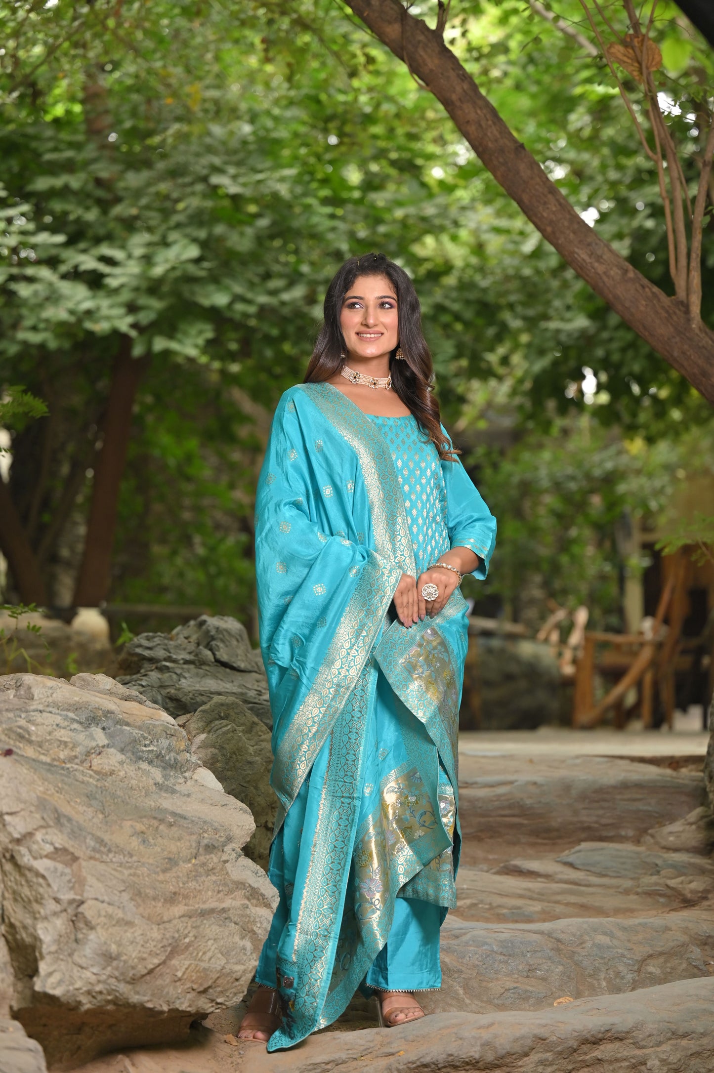 Silken Skyline Jacquard Suit Set