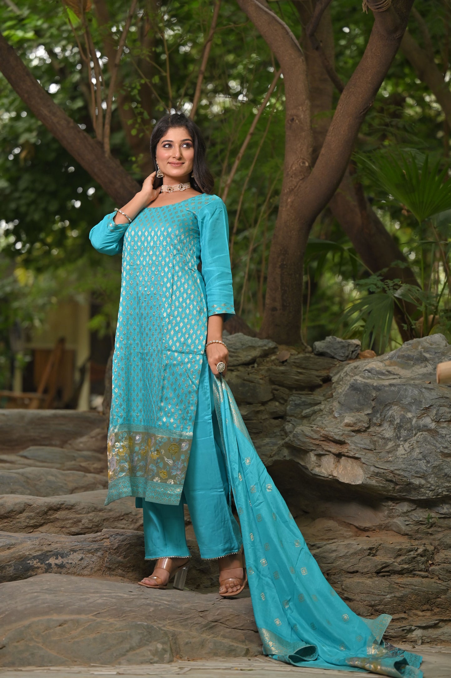 Silken Skyline Jacquard Suit Set