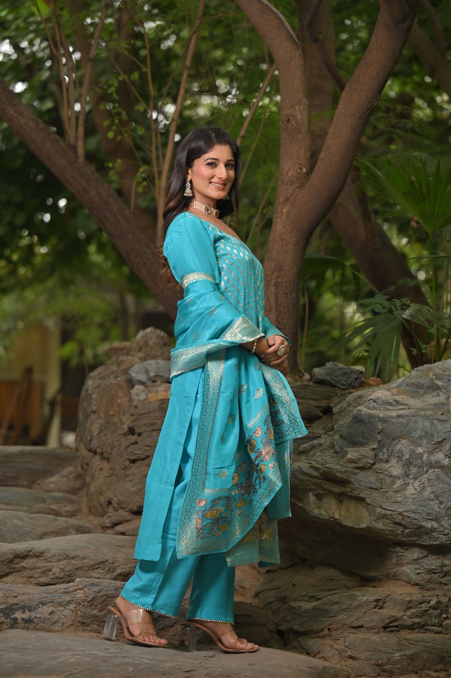 Silken Skyline Jacquard Suit Set