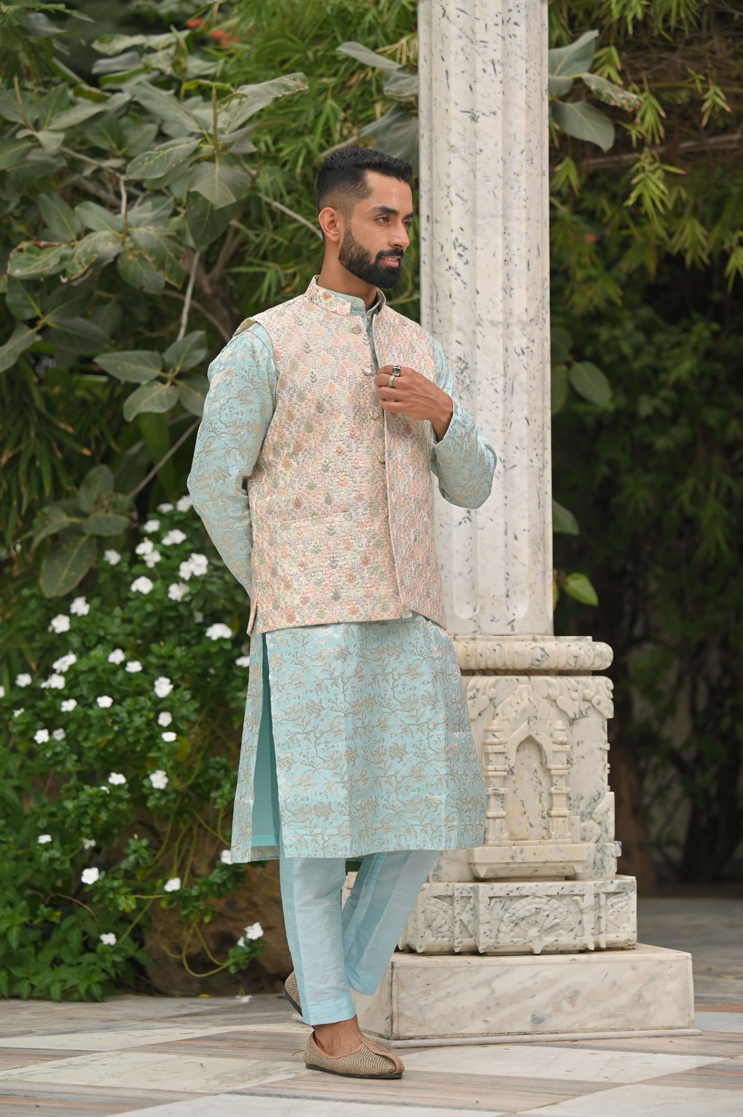 Men's Plus Size Skyline Accent Kurta Vasket Set