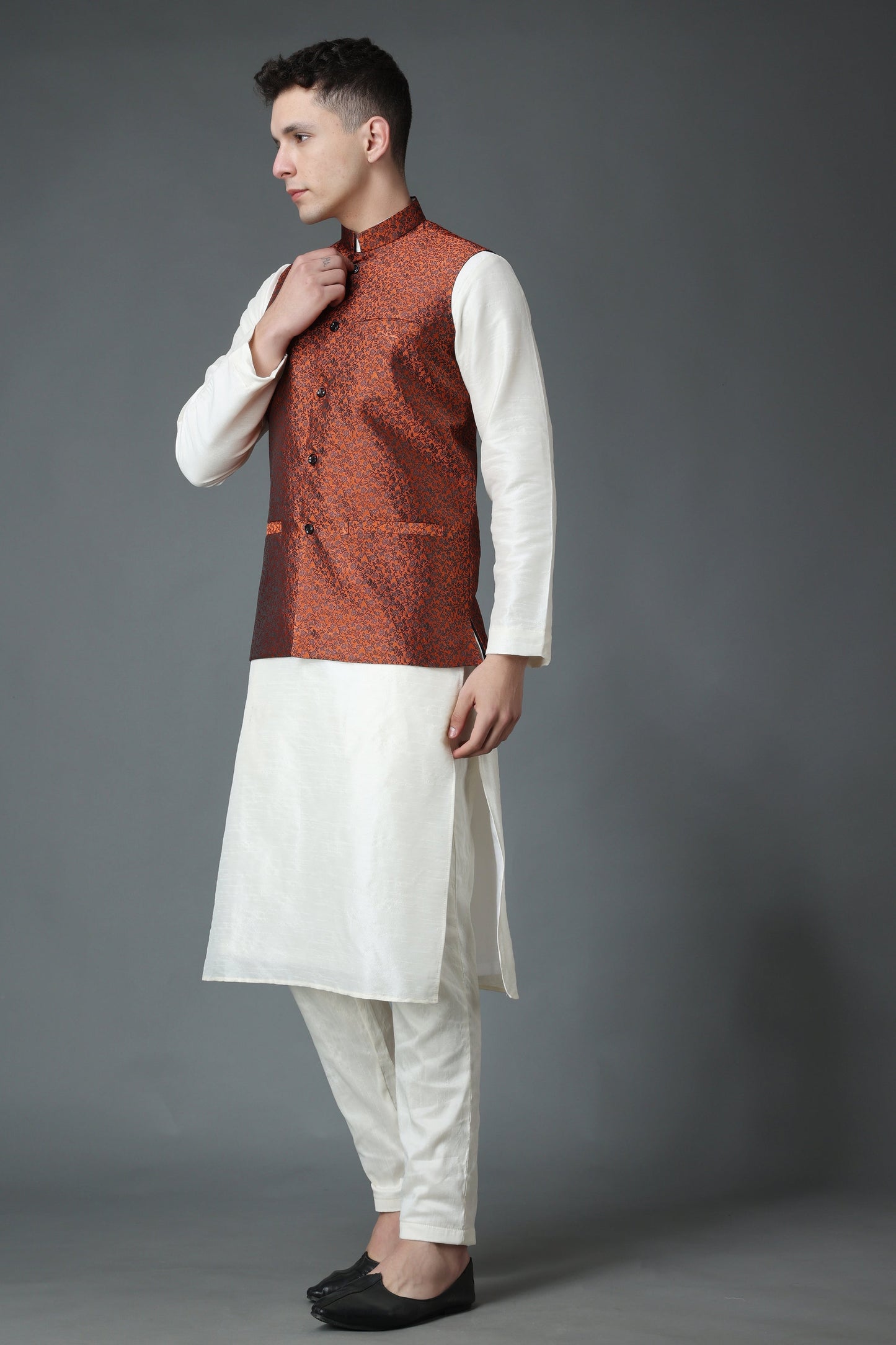 Men's Plus Size Celebratory White Silk Vasket Set
