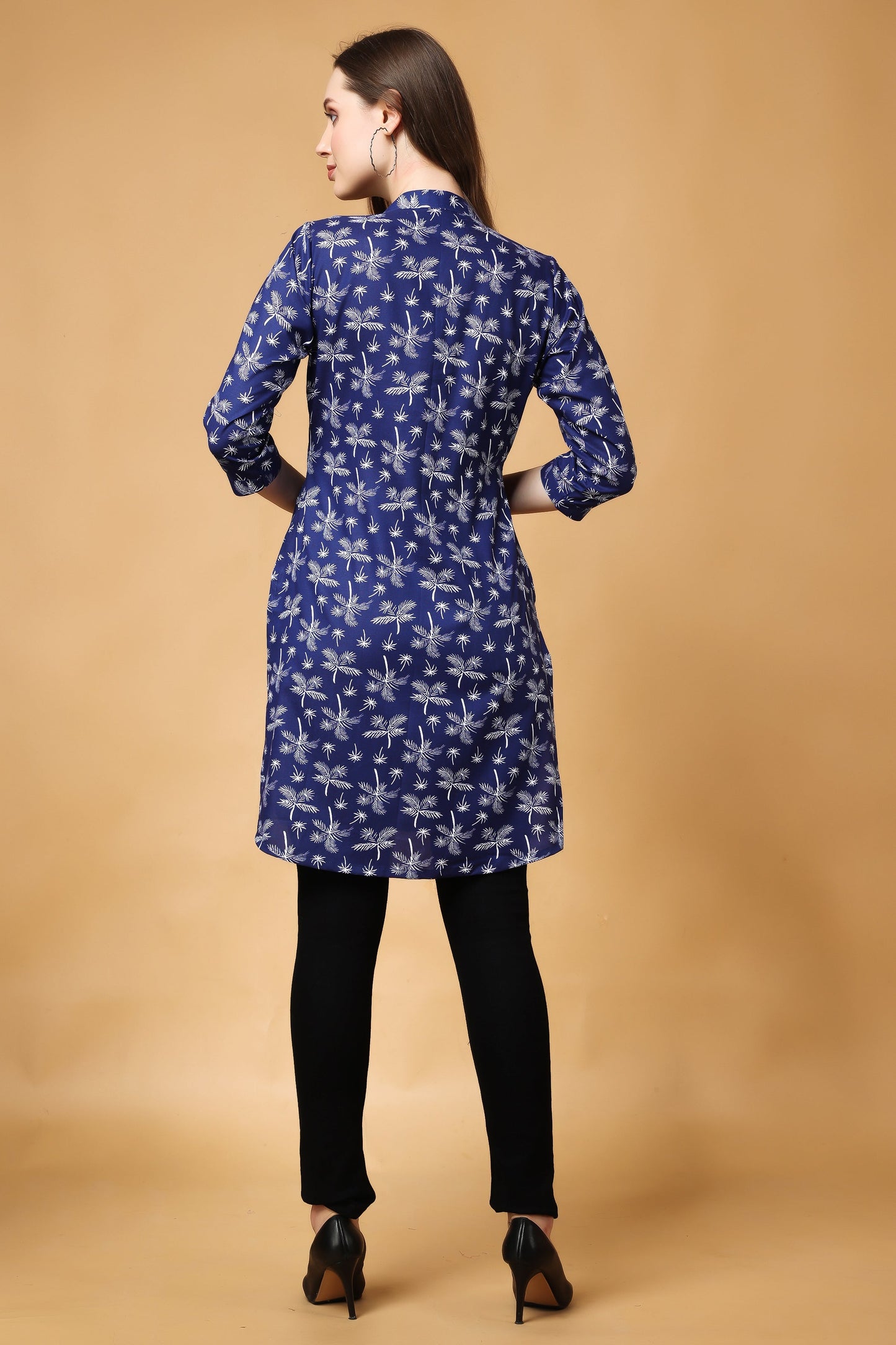 Woman Plus Size Palmy Indigo Cotton Short Kurta