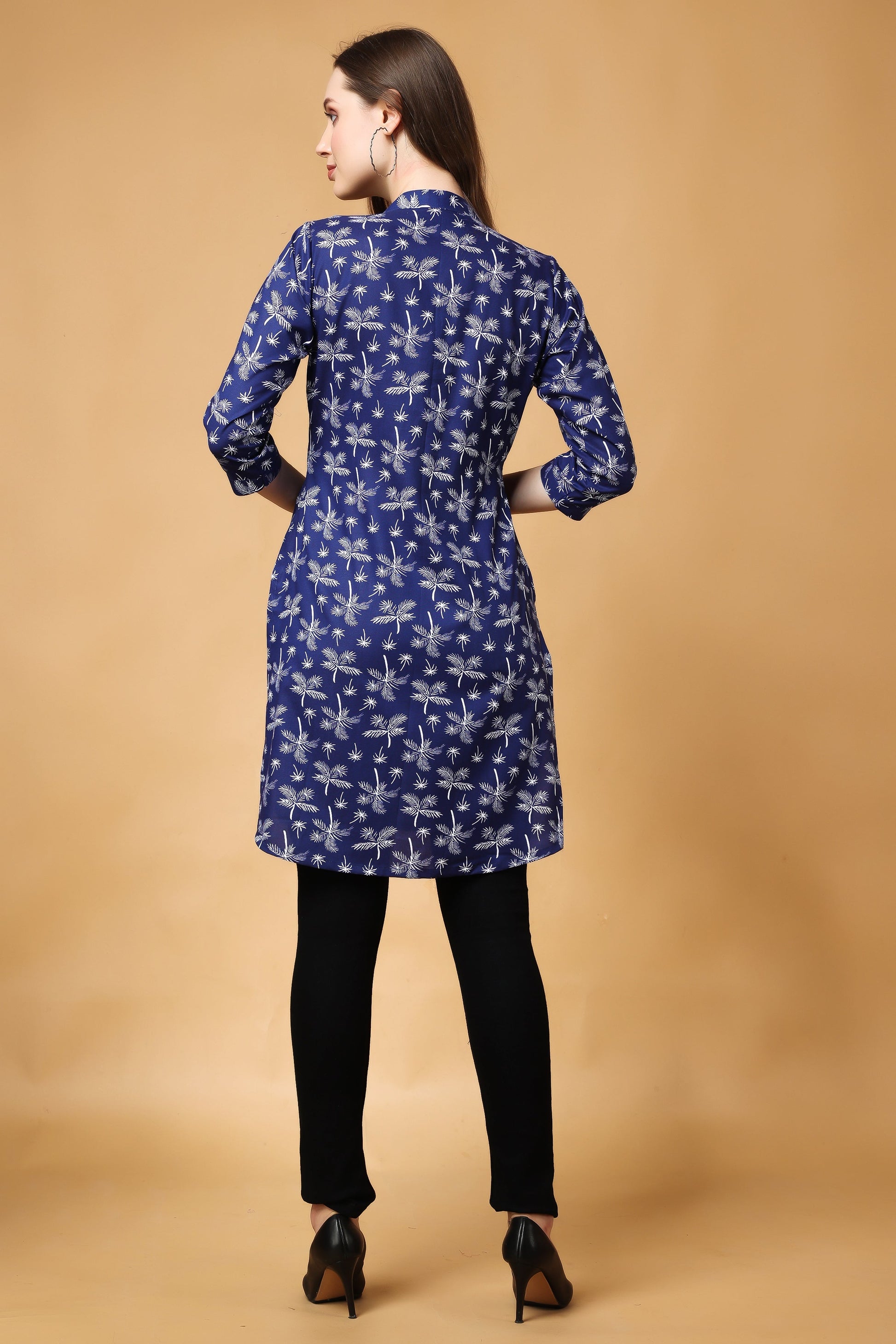 Woman Plus Size Palmy Indigo Cotton Short Kurta