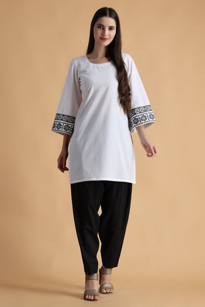 Women's Plus Size white cotton kurti pant set | Apella