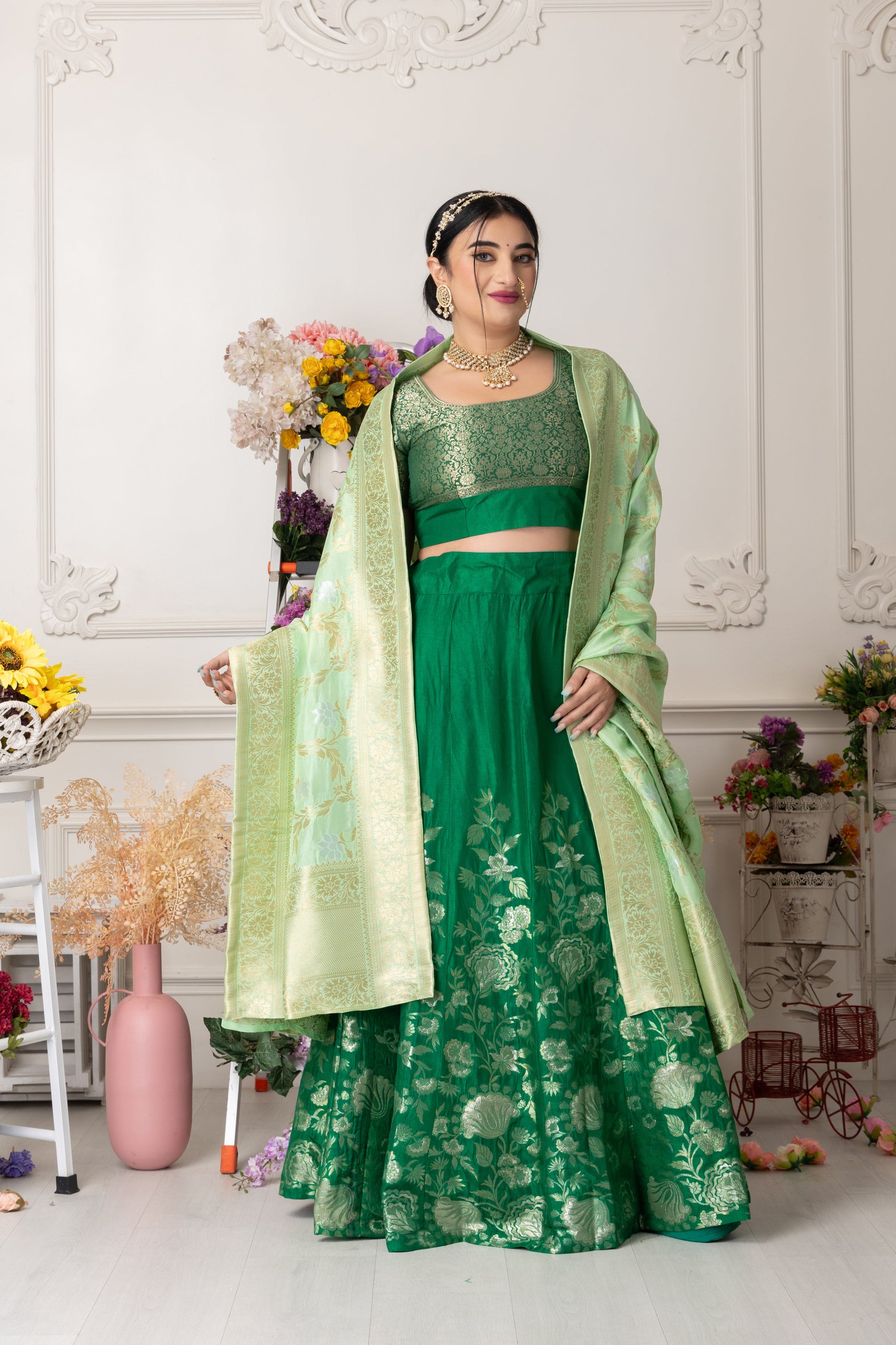 Women Plus Size Harit Ratna Banarasi Silk Lehenga