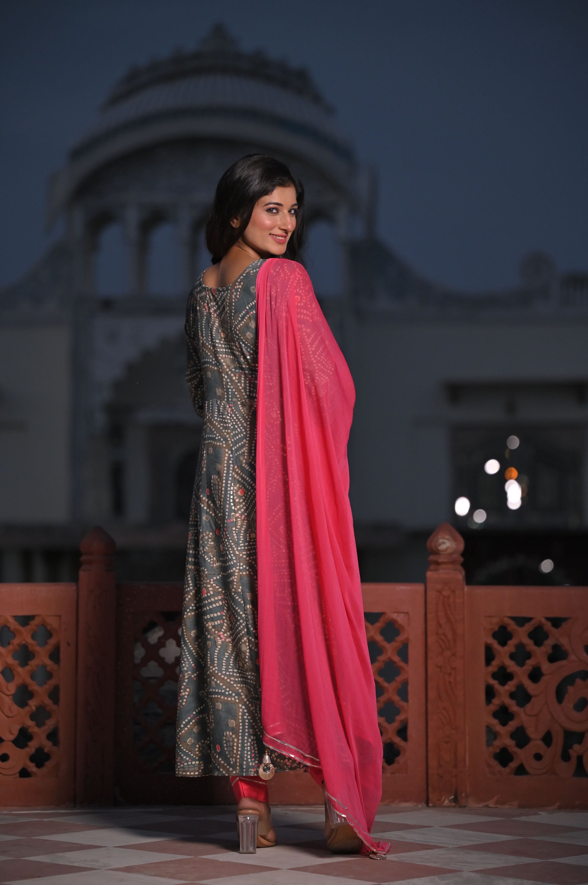 Women PLus Size Neutrals Aglow Foiled Anarkali Set