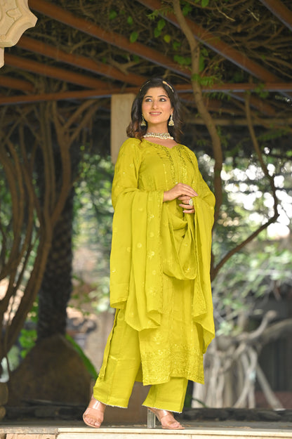 Indian Salwar Kameez In India