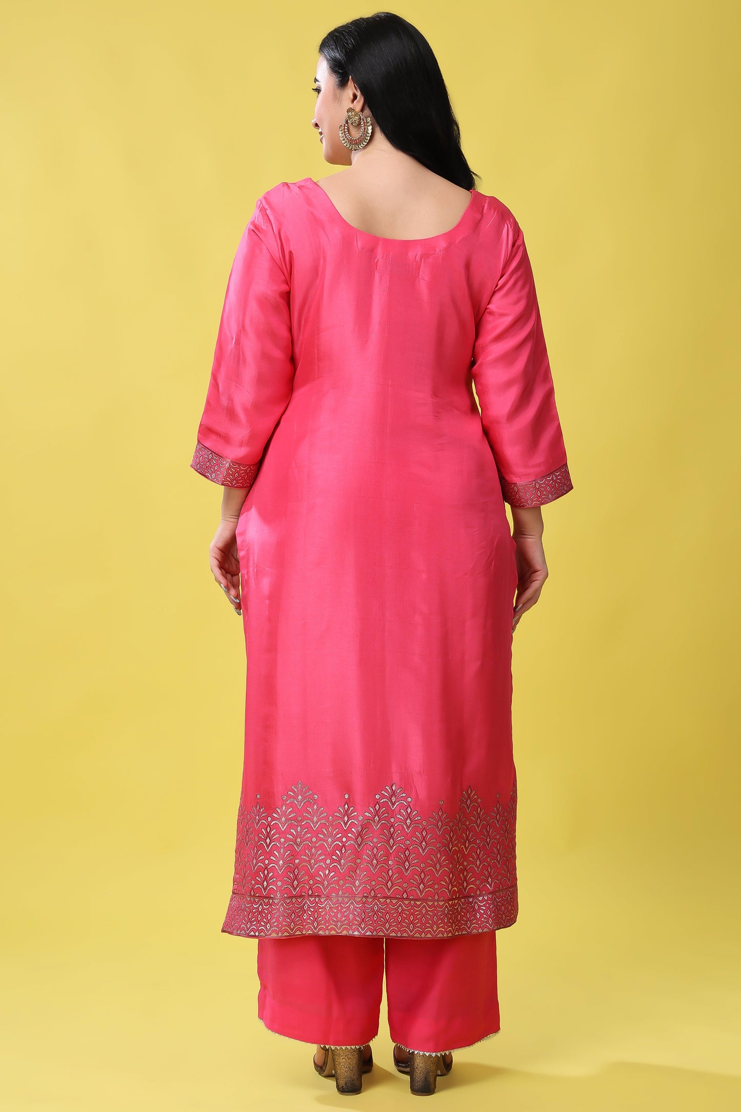 Women Plus Size Perfectly Pink Jacquard Suit Set